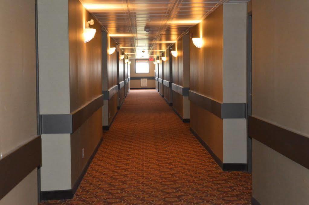 Best Western Of Olds Exterior foto